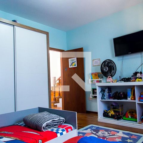 Casa à venda com 237m², 4 quartos e 4 vagasQuarto 3