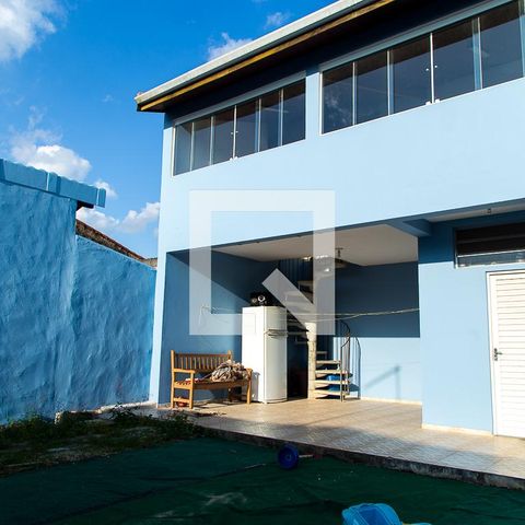 Casa à venda com 237m², 4 quartos e 4 vagasQuintal