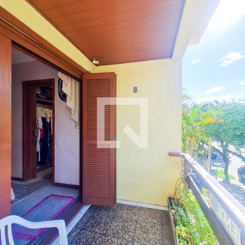Apartamento à venda com 208m², 4 quartos e 2 vagasSacada quarto 3