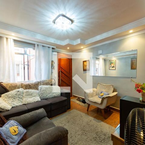 Apartamento à venda com 43m², 2 quartos e 1 vagaSala