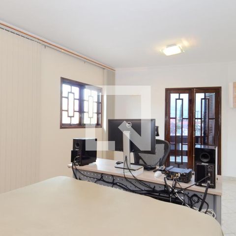 Casa à venda com 164m², 3 quartos e 3 vagasQuarto 3 - Suíte