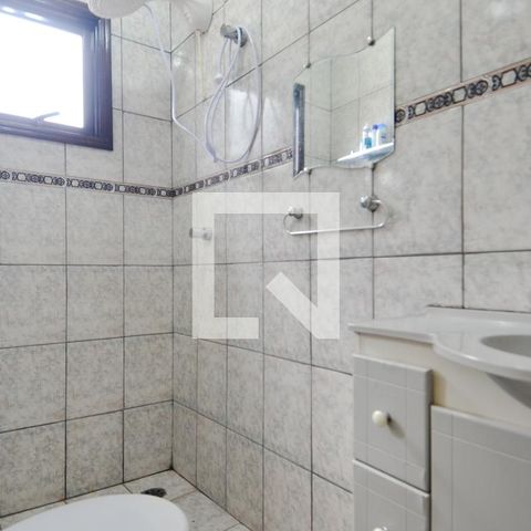 Casa à venda com 164m², 3 quartos e 3 vagasBanheiro da Suíte 1