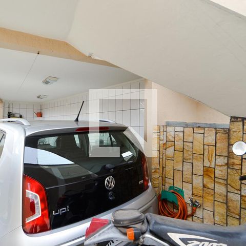 Casa à venda com 164m², 3 quartos e 3 vagasÁrea de Serviço e Garagem