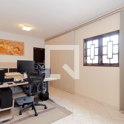 Casa à venda com 164m², 3 quartos e 3 vagasQuarto 3 - Suíte