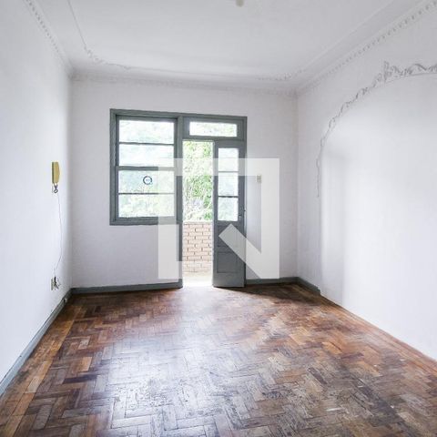 Apartamento para alugar com 73m², 2 quartos e 1 vagaSala