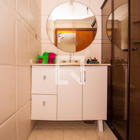 Casa para alugar com 182m², 3 quartos e 2 vagasBanheiro da Suíte 1