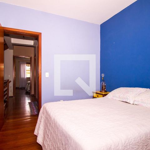 Casa para alugar com 182m², 3 quartos e 2 vagasSuíte 2
