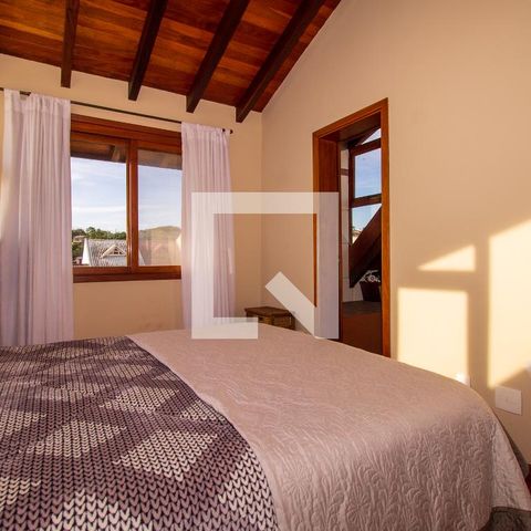 Casa para alugar com 182m², 3 quartos e 2 vagasSuíte 3