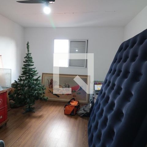 Casa à venda com 350m², 3 quartos e 2 vagasQuarto 3