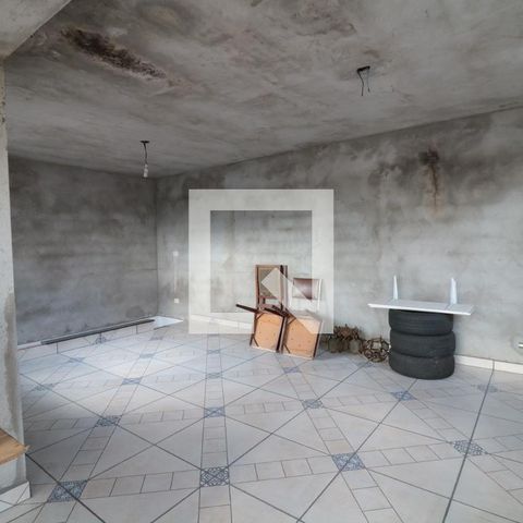 Casa à venda com 350m², 3 quartos e 2 vagasTerraço