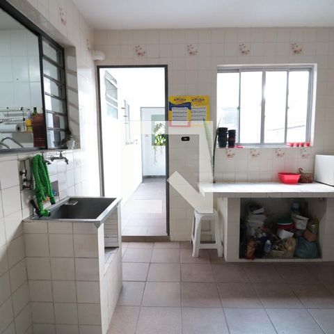 Casa à venda com 350m², 3 quartos e 2 vagasArea de Serviço