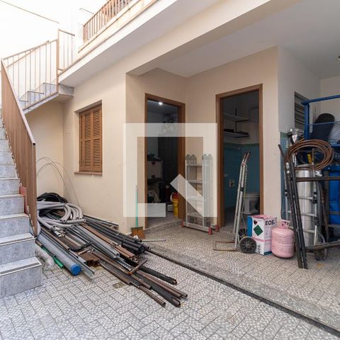 Casa à venda com 148m², 2 quartos e 2 vagasQuintal