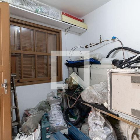 Casa à venda com 148m², 2 quartos e 2 vagasQuarto de Serviço