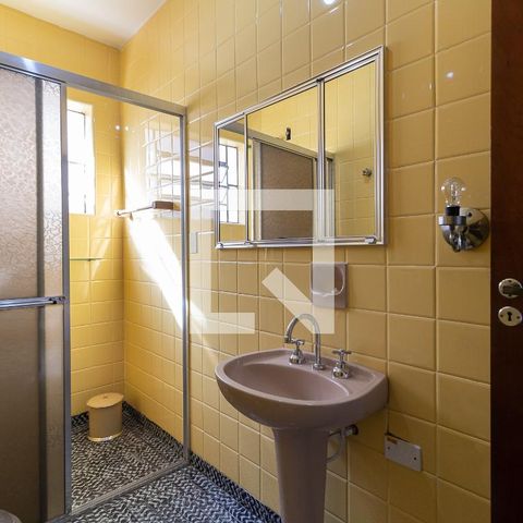 Casa à venda com 148m², 2 quartos e 2 vagasBanheiro Social 1