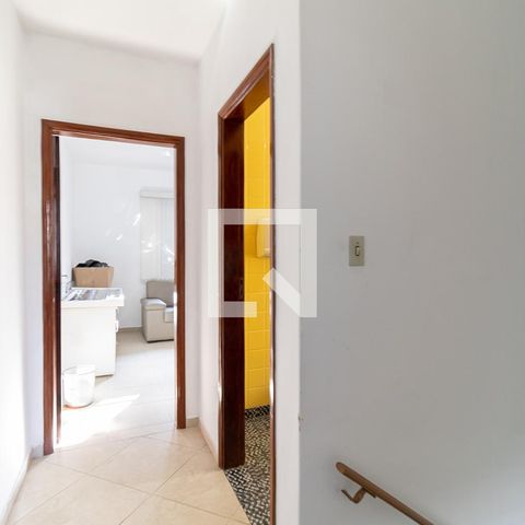 Casa à venda com 148m², 2 quartos e 2 vagasCorredor