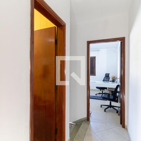 Casa à venda com 148m², 2 quartos e 2 vagasCorredor
