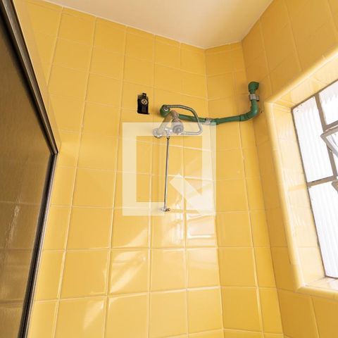 Casa à venda com 148m², 2 quartos e 2 vagasBanheiro Social 1