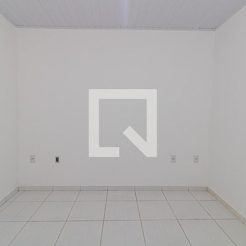 Casa para alugar com 60m², 2 quartos e sem vagaSala