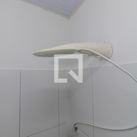 Casa para alugar com 60m², 2 quartos e sem vagaBanheiro