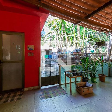 Casa à venda com 360m², 3 quartos e 2 vagasVaranda - Acesso ao Imóvel