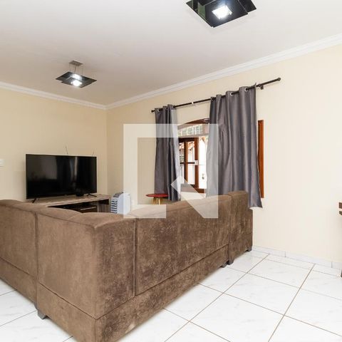 Casa à venda com 145m², 3 quartos e 2 vagasSala de Estar