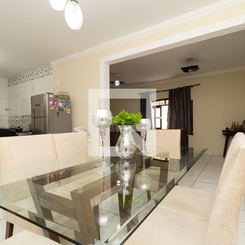 Casa à venda com 145m², 3 quartos e 2 vagasSala de Jantar