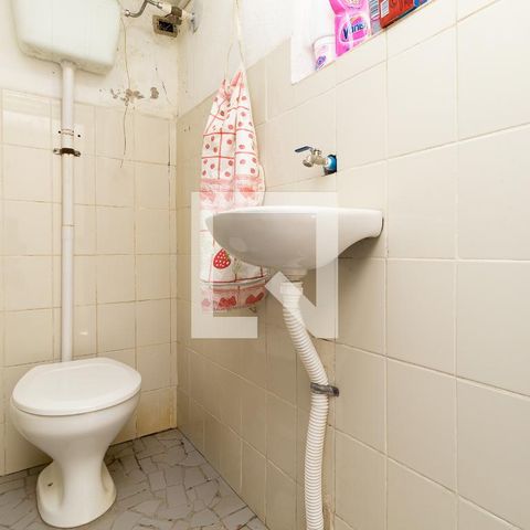 Casa à venda com 145m², 3 quartos e 2 vagasBanheiro de Serviço