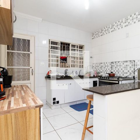 Casa à venda com 145m², 3 quartos e 2 vagasCozinha