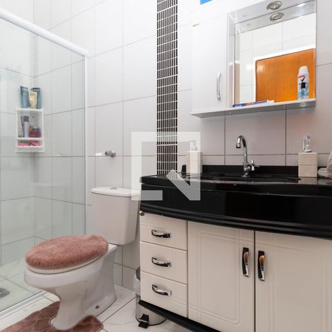 Casa à venda com 145m², 3 quartos e 2 vagasBanheiro da Suíte