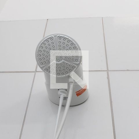 Casa à venda com 145m², 3 quartos e 2 vagasBanheiro
