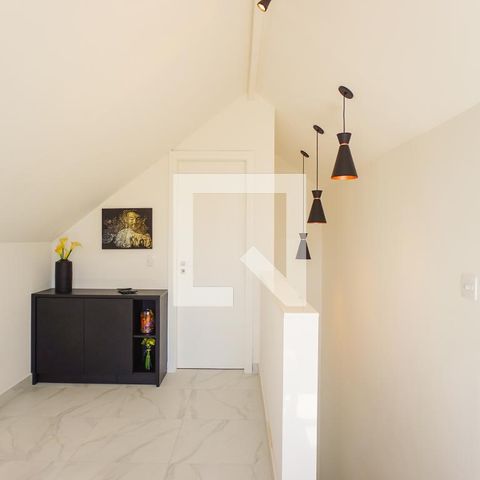 Casa de condomínio à venda com 400m², 4 quartos e 4 vagasHall
