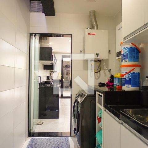 Casa de condomínio à venda com 400m², 4 quartos e 4 vagasCozinha e Área de Serviço