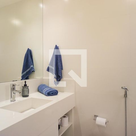 Casa de condomínio à venda com 400m², 4 quartos e 4 vagasBanheiro da Suíte 2