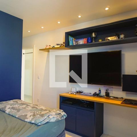 Casa de condomínio à venda com 400m², 4 quartos e 4 vagasSuíte 2