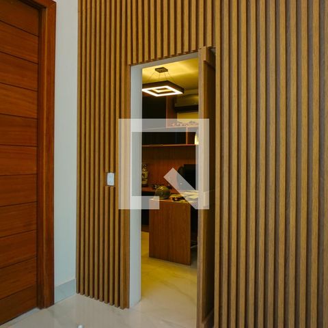 Casa de condomínio à venda com 400m², 4 quartos e 4 vagasEscritório