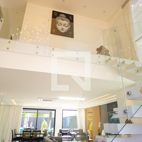 Casa de condomínio à venda com 400m², 4 quartos e 4 vagasSala