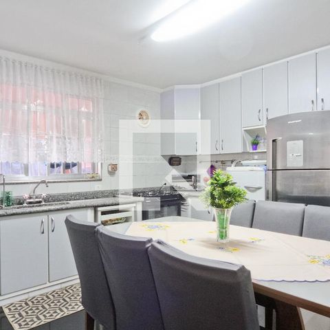 Casa à venda com 250m², 4 quartos e 2 vagasCozinha