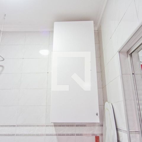 Casa à venda com 250m², 4 quartos e 2 vagasÁrea de Serviço