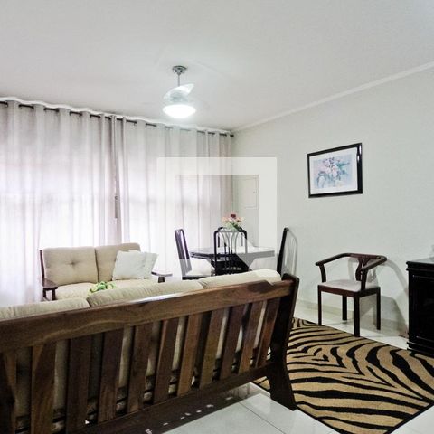 Casa à venda com 250m², 4 quartos e 2 vagasSala