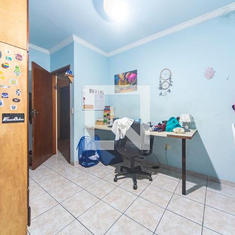 Casa à venda com 326m², 3 quartos e 6 vagasQuarto 1