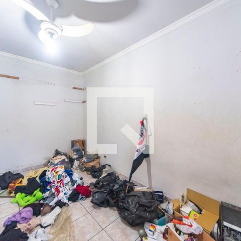 Casa à venda com 326m², 3 quartos e 6 vagasQuarto 2