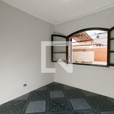 Casa à venda com 227m², 6 quartos e 2 vagasQuarto 1