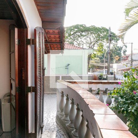 Casa à venda com 227m², 6 quartos e 2 vagasVaranda Sala