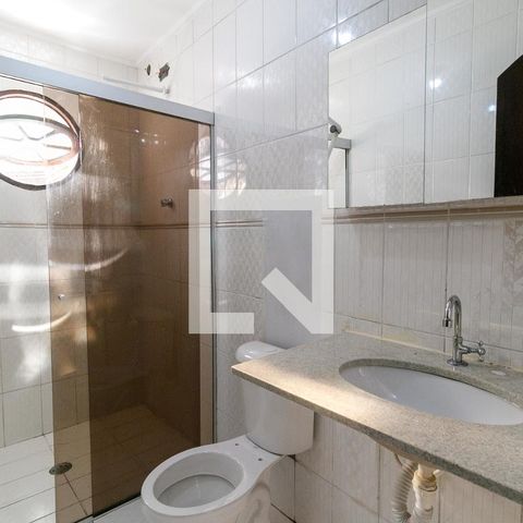 Casa à venda com 227m², 6 quartos e 2 vagasBanheiro 1