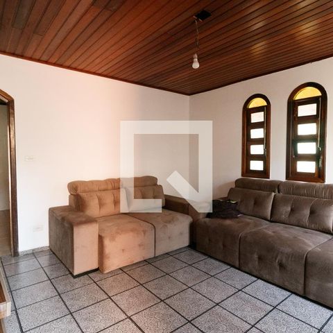 Casa à venda com 227m², 6 quartos e 2 vagasSala 2