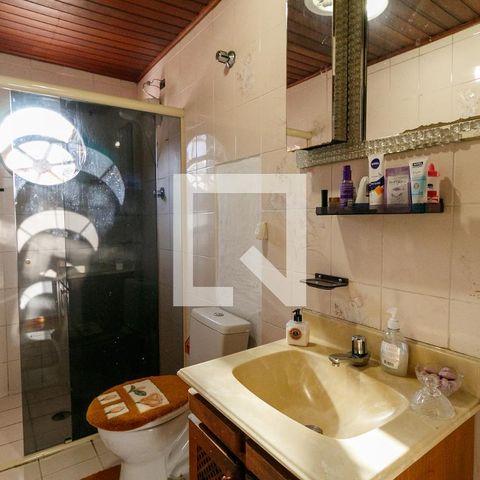 Casa à venda com 227m², 6 quartos e 2 vagasBanheiro 3
