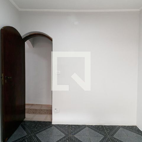 Casa à venda com 227m², 6 quartos e 2 vagasQuarto 2