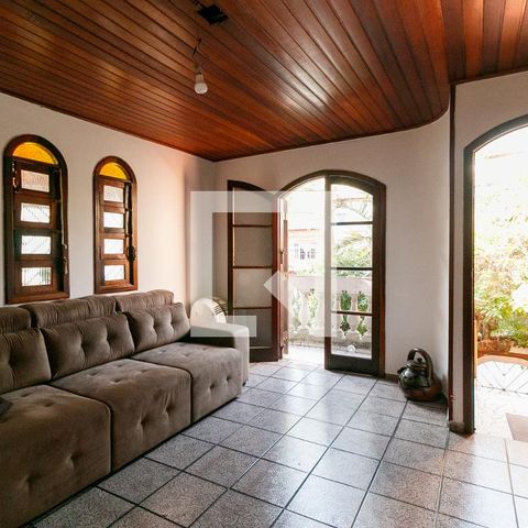 Casa à venda com 227m², 6 quartos e 2 vagasSala 2