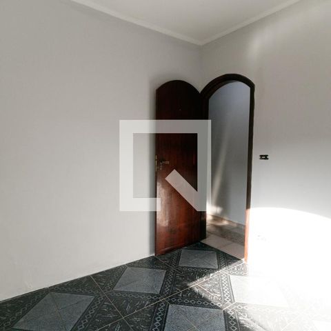 Casa à venda com 227m², 6 quartos e 2 vagasQuarto 1