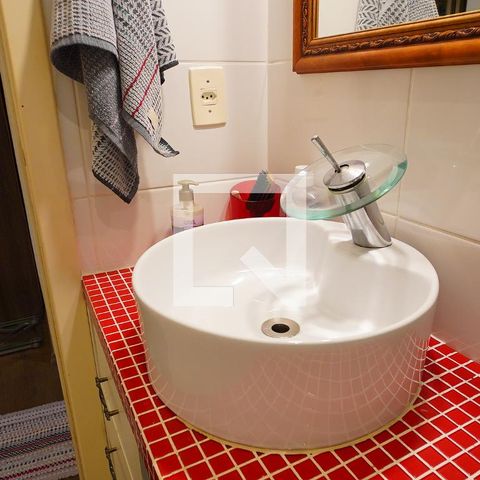Apartamento à venda com 110m², 4 quartos e 2 vagasBanheiro